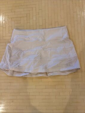 Lululemon White Tennis Skirt- Sz4